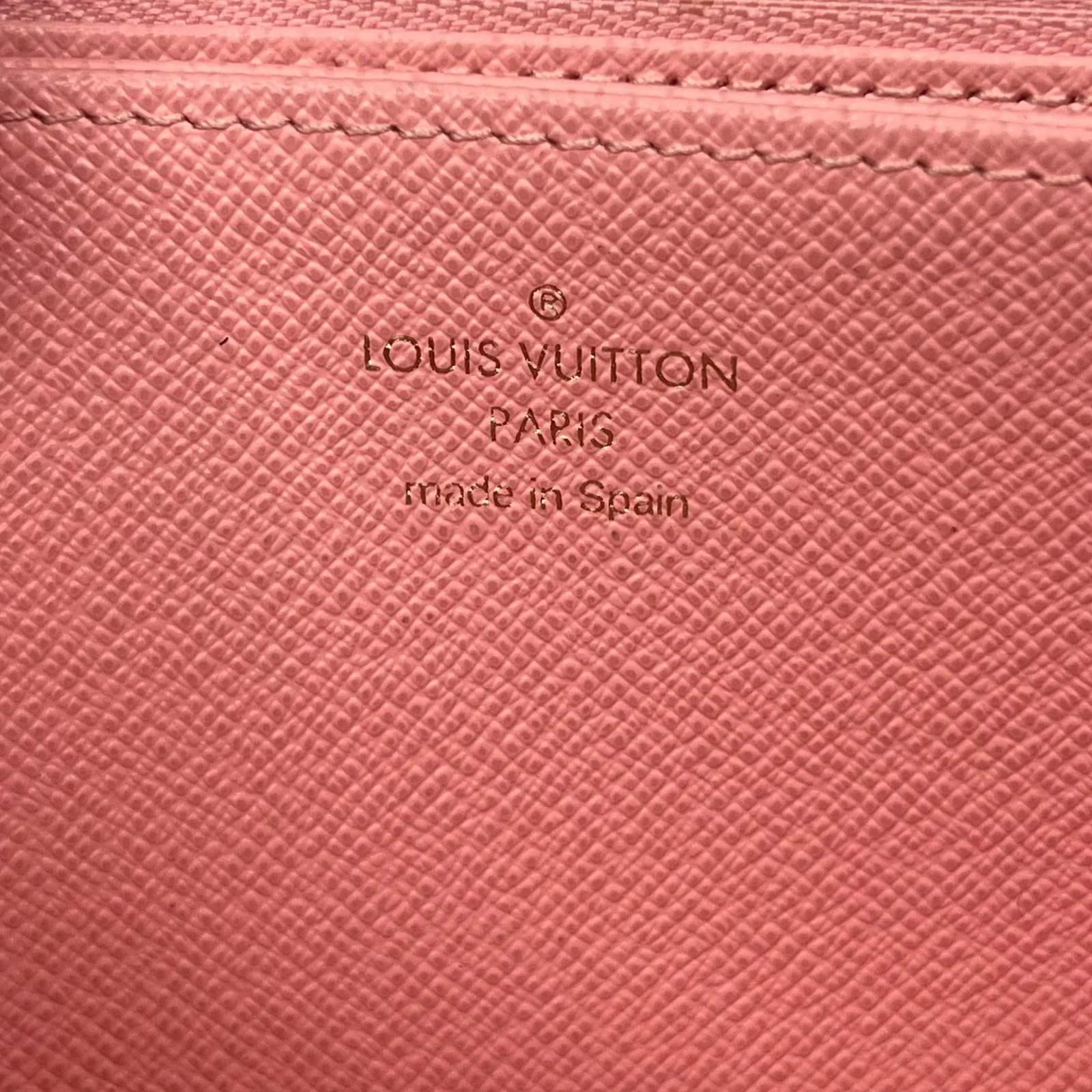 Louis Vuitton Monogram Jungle Dots Sugar Pink Poppy Zippy Clutch Wallet - Image 7