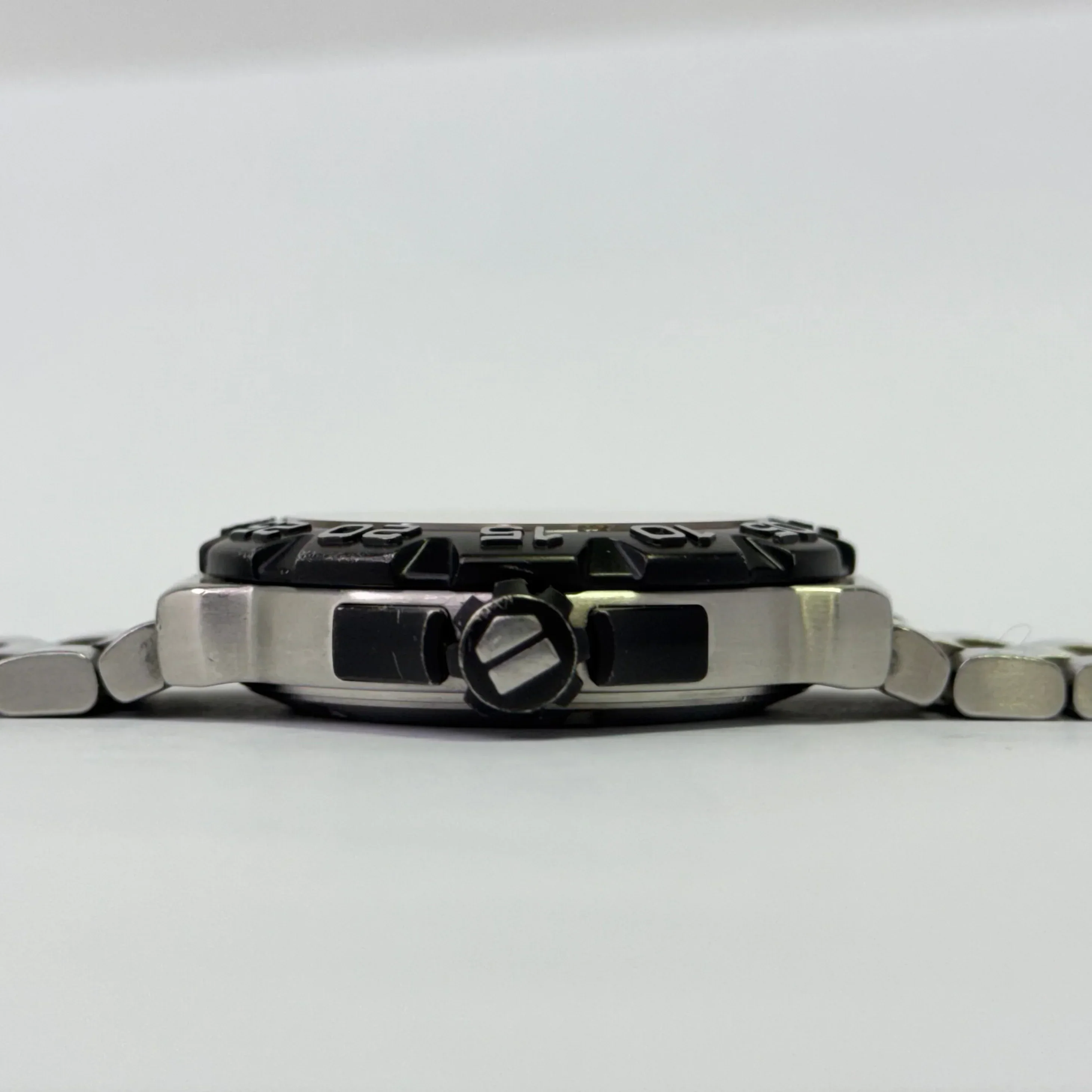 Tag Heuer WAH1012 Formula 1 Watch With Orange Dial - Image 8